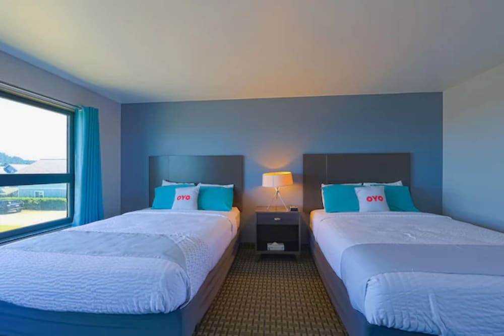 Waves Hotel NYE Beach Newport OR - photo 24