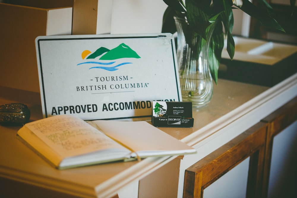 Tall Trees Bed & Breakfast — Prince Rupert — photo 3