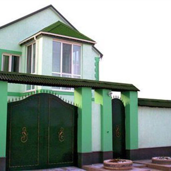 Simferopol Crimea Ukraine Train Station Hostel 21002380 — Simferopol