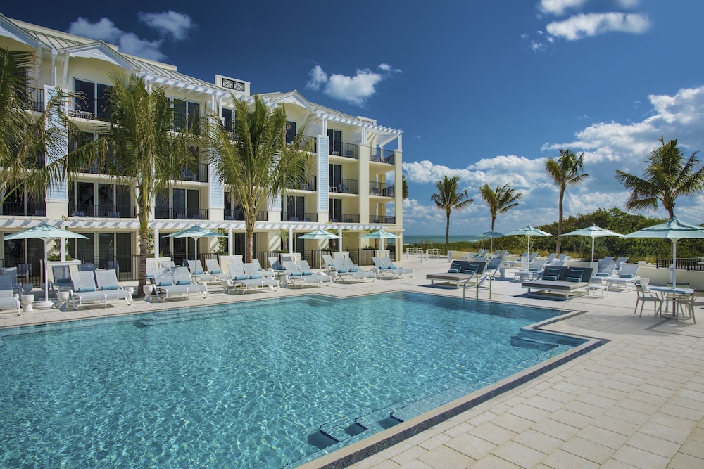 Hutchinson Shores Resort & Spa - photo 26