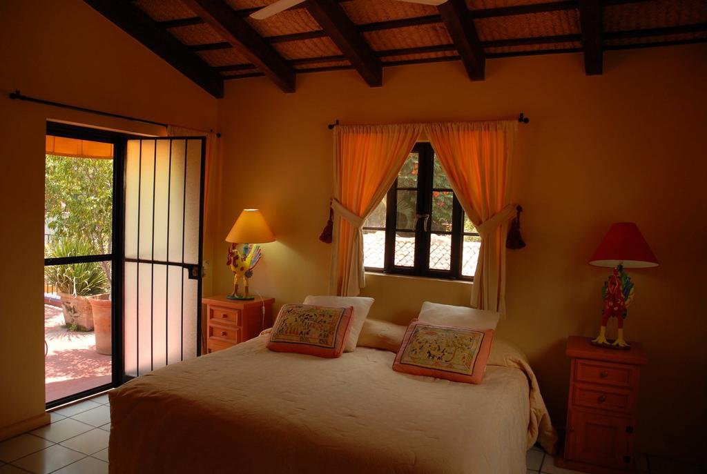 Estrellita's Bed & Breakfast — 4-Star Luxury Hotel in Ajijic, Mexico