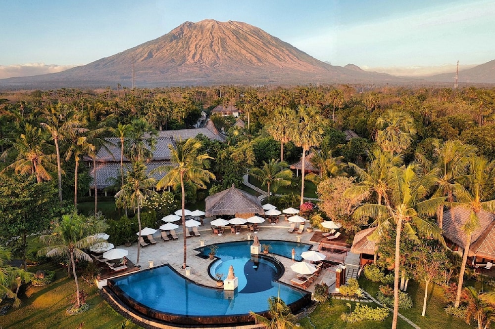 Siddhartha Oceanfront Resort & Spa Bali — hotel in Kubu