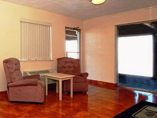 Days inn by Wyndham Albuquerque Northeast - photo 8