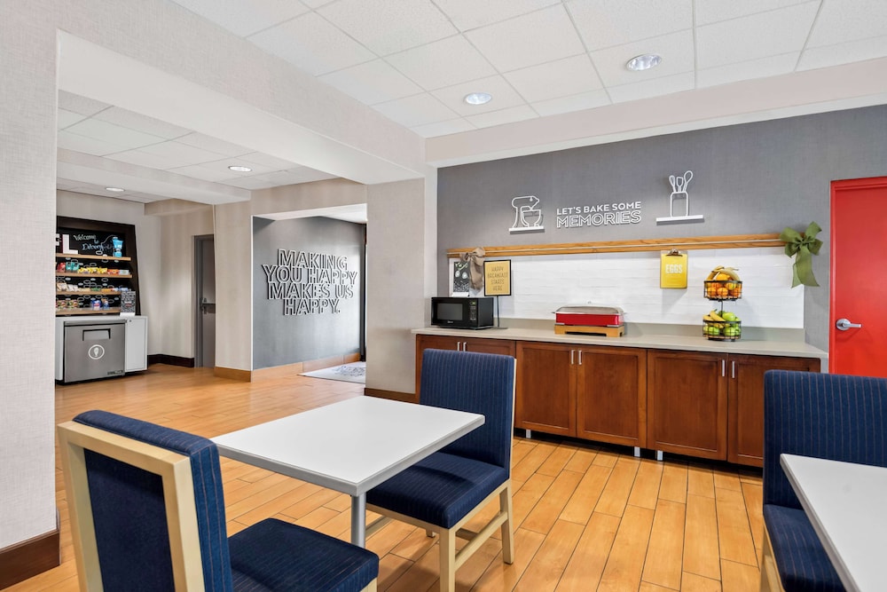 Hampton Inn Debary Deltona - photo 30