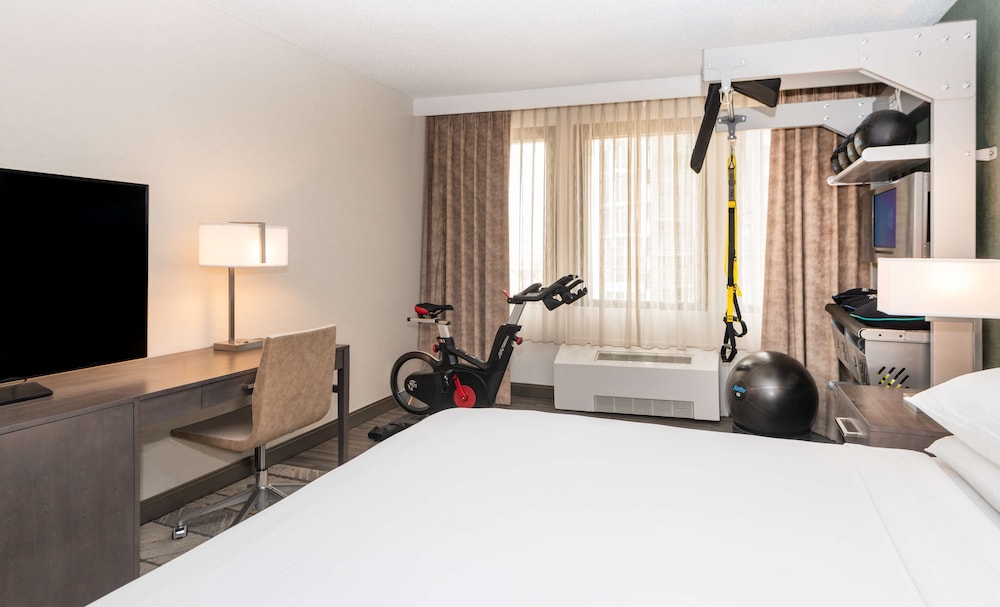 DoubleTree by Hilton Newark Penn Station - photo 8