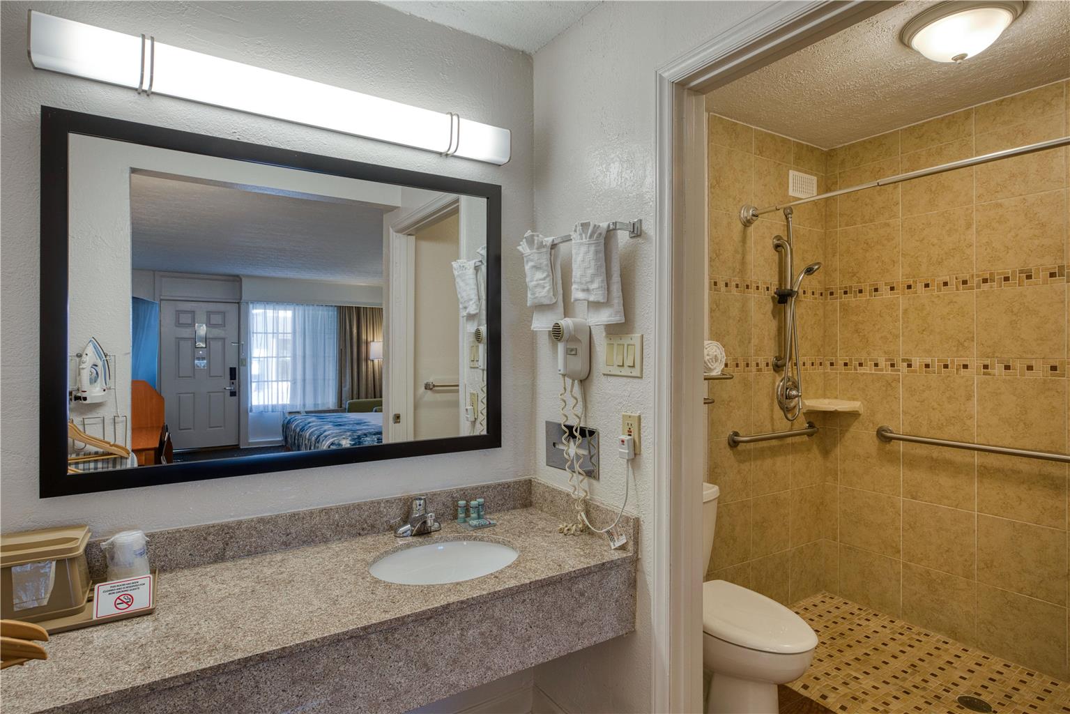 Best Western Hendersonville Inn - photo 20