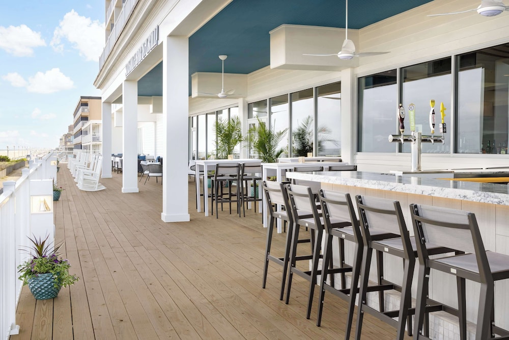 Hilton Garden Inn Ocean City Oceanfront - photo 54