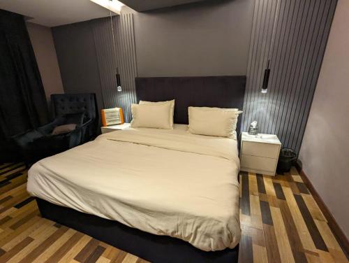 Luxury 1 Bed Apartment with Balcony in Gold Crest DHA — 4-Star Luxury Hotel in Lahore, Pakistan