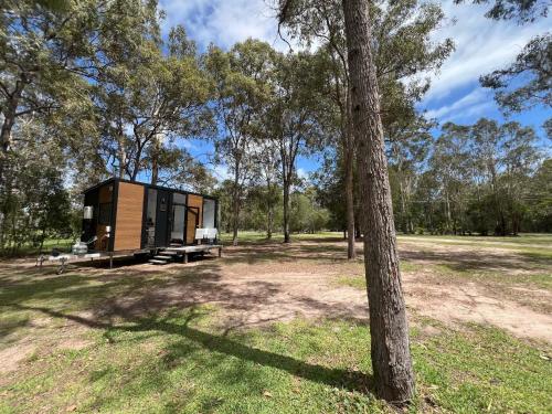 Sandy Strait Shack by Tiny Away - last minute hotel in Urangan