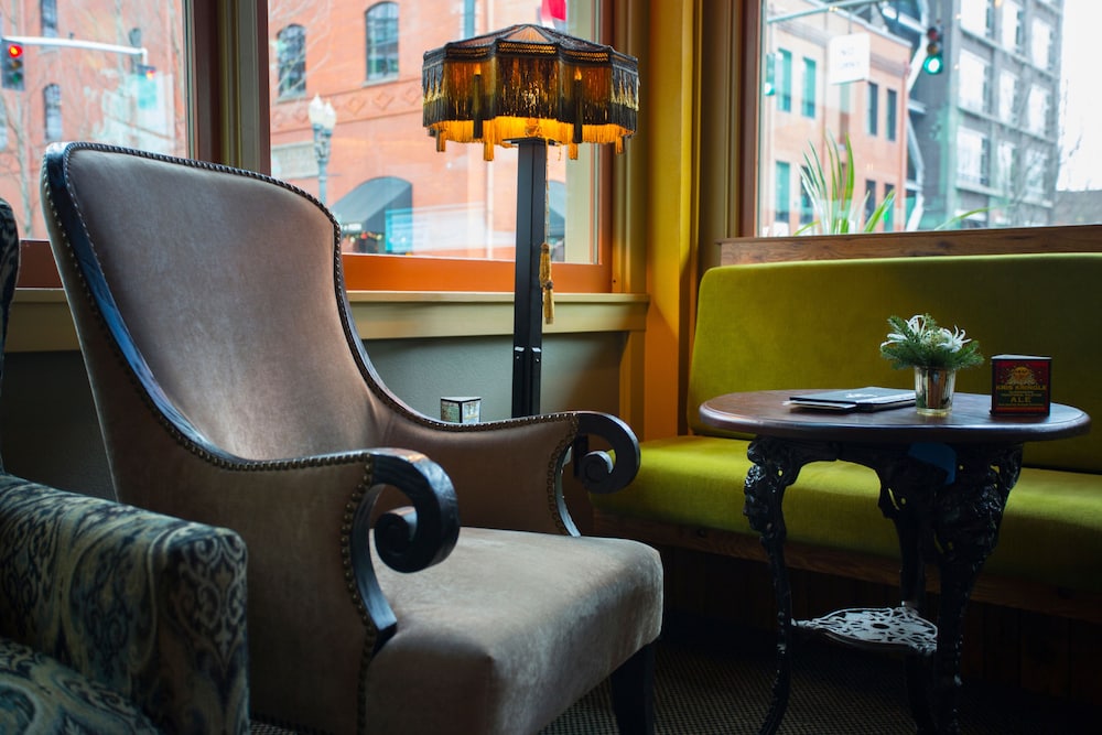 McMenamins Crystal Hotel - photo 4