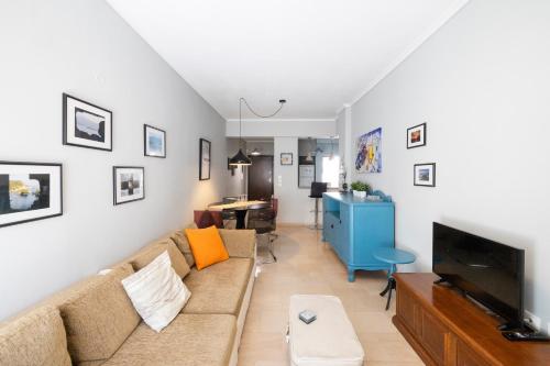 Four Reasons Apts Ntepo — 4-Star Luxury Hotel in Thessaloniki, Greece