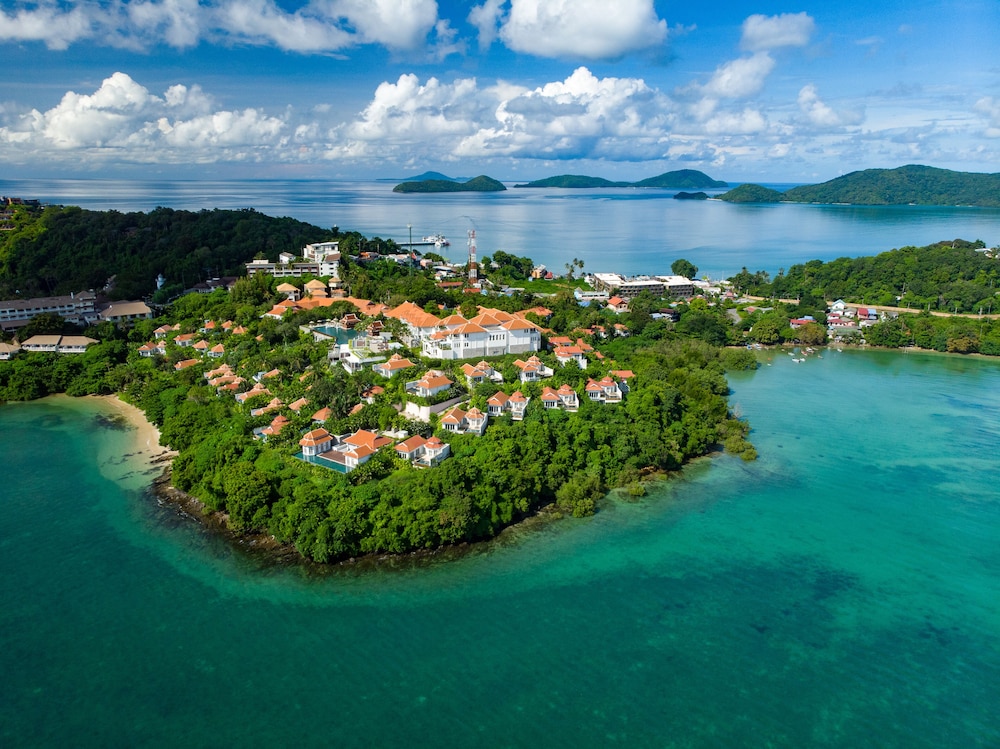 Amatara Welleisure Resort in Phuket, Thailand