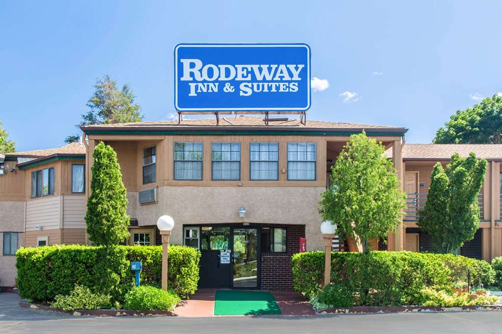 Rodeway Inn & Suites Branford Guilford — Branford — photo 2