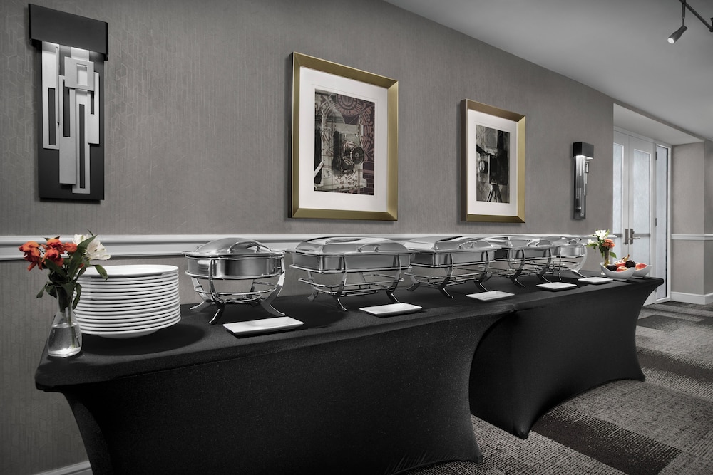 Hotel Indigo Jacksonville Deerwood Park by IHG - photo 47
