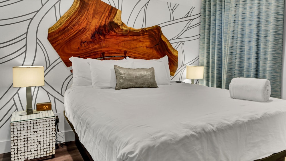 The Saint Hotel - photo 20