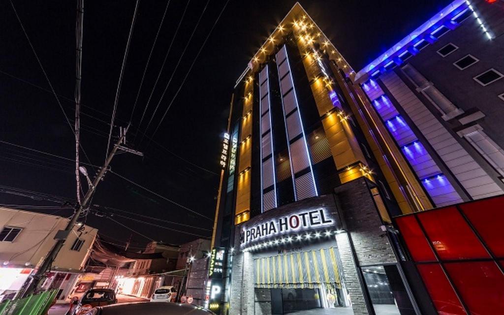 Pyeongtaek Praha in Yeosu, South Korea