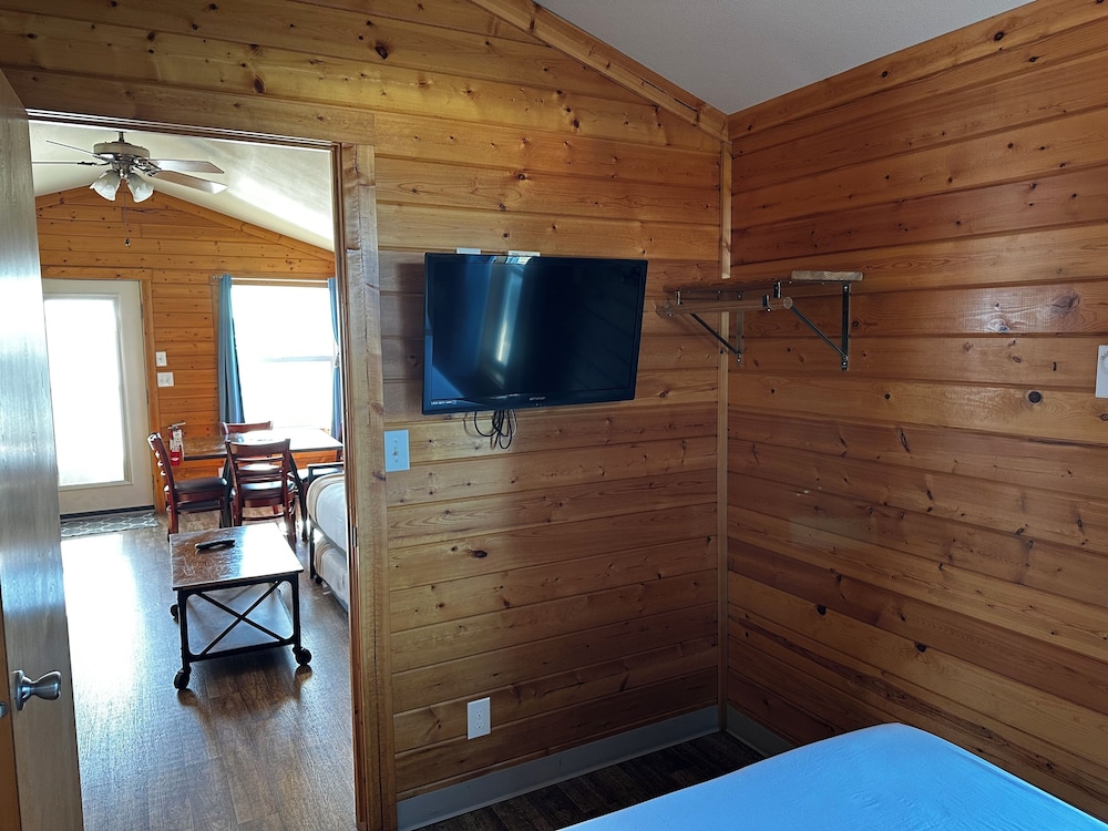 Westport Marina Cottages - photo 21