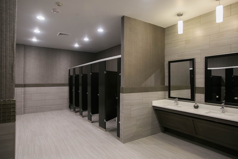 Holiday Inn Longview North by IHG - photo 46