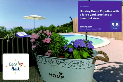 Holiday Home Rupotina with a large yard pool and a beautiful view — 4-Star Luxury Hotel in Solin, Croatia