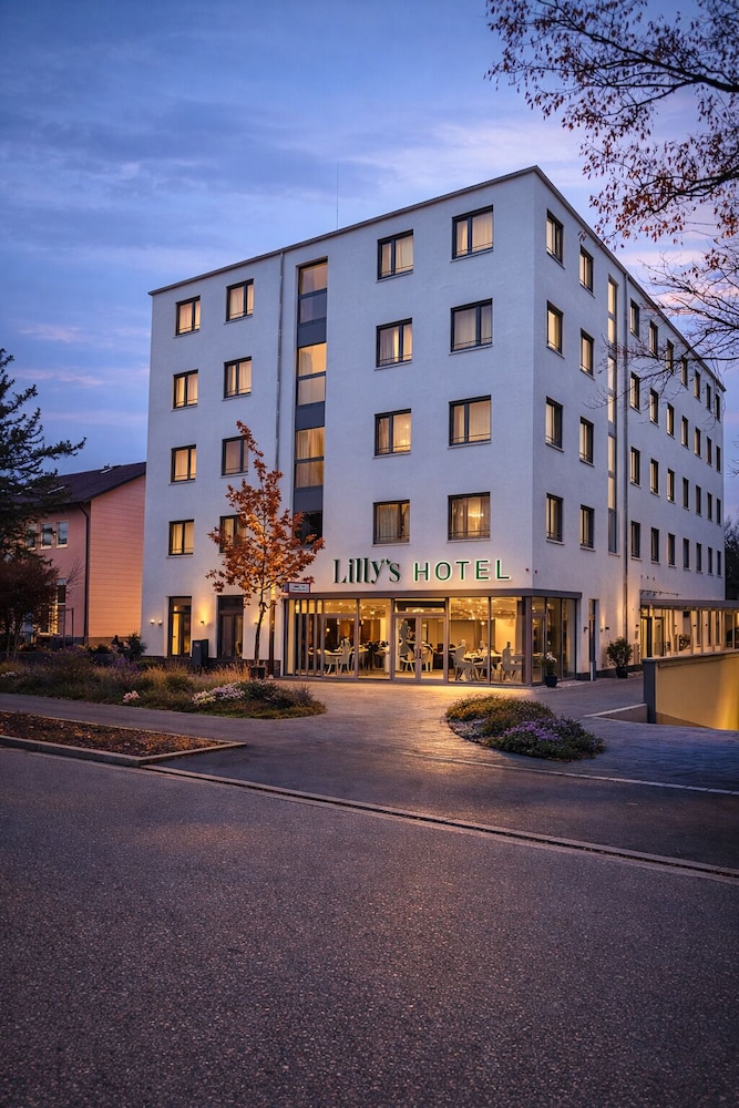 Lillys Hotel München Unterschleißheim — hotel in Unterschleissheim