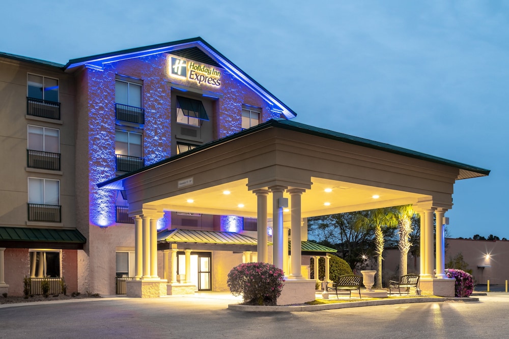 Holiday Inn Express Bluffton at Hilton Head Area an IHG Hotel - featured photo