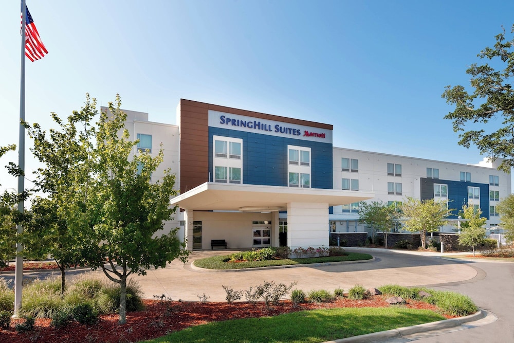 SpringHill Suites Pensacola - carbon neutral hotel in Pensacola