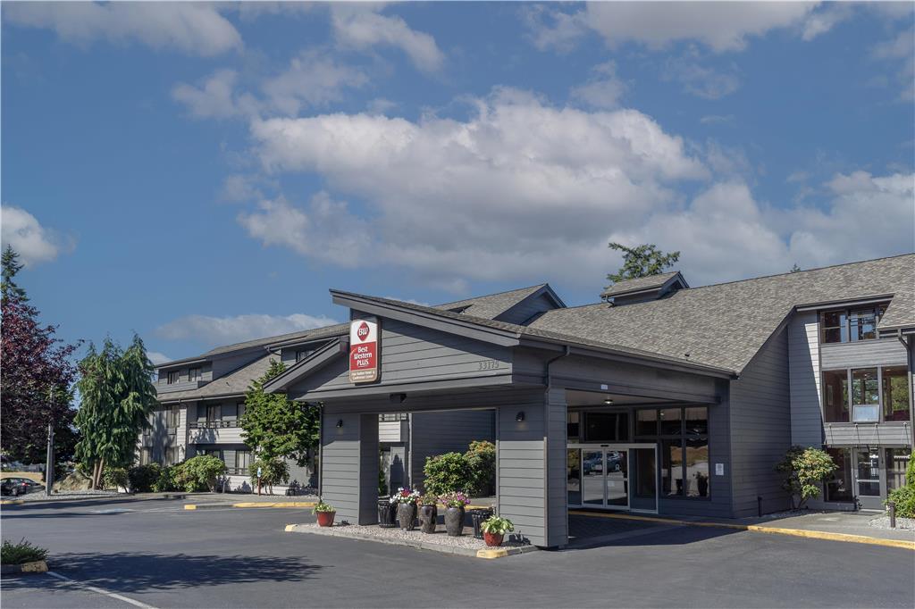 Best Western Plus Oak Harbor Hotel & Conference Center - photo 29