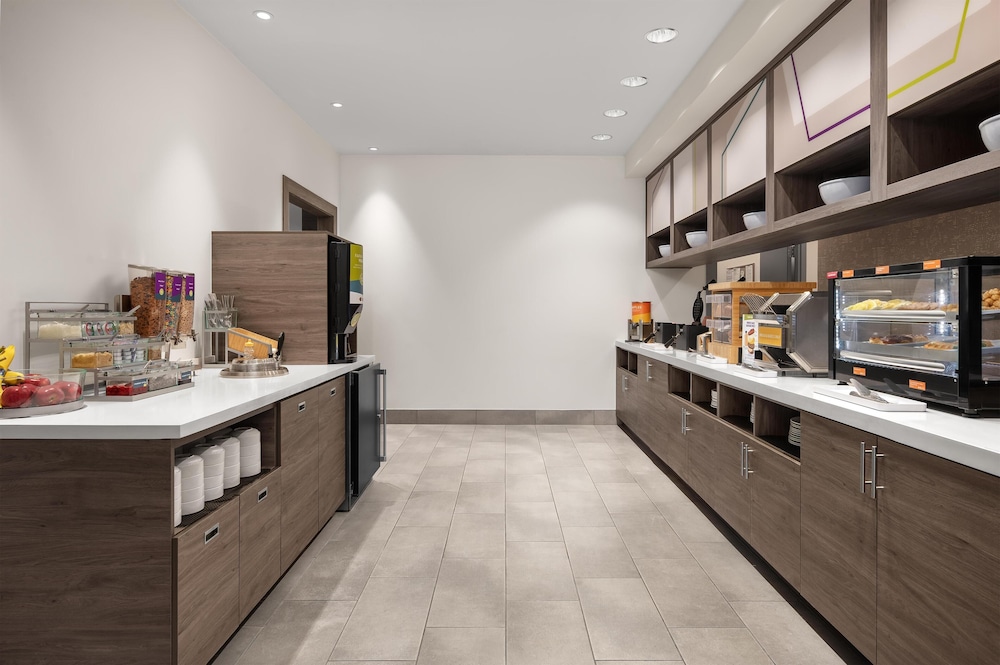 Home2 Suites by Hilton Cincinnati Eastgate - photo 25