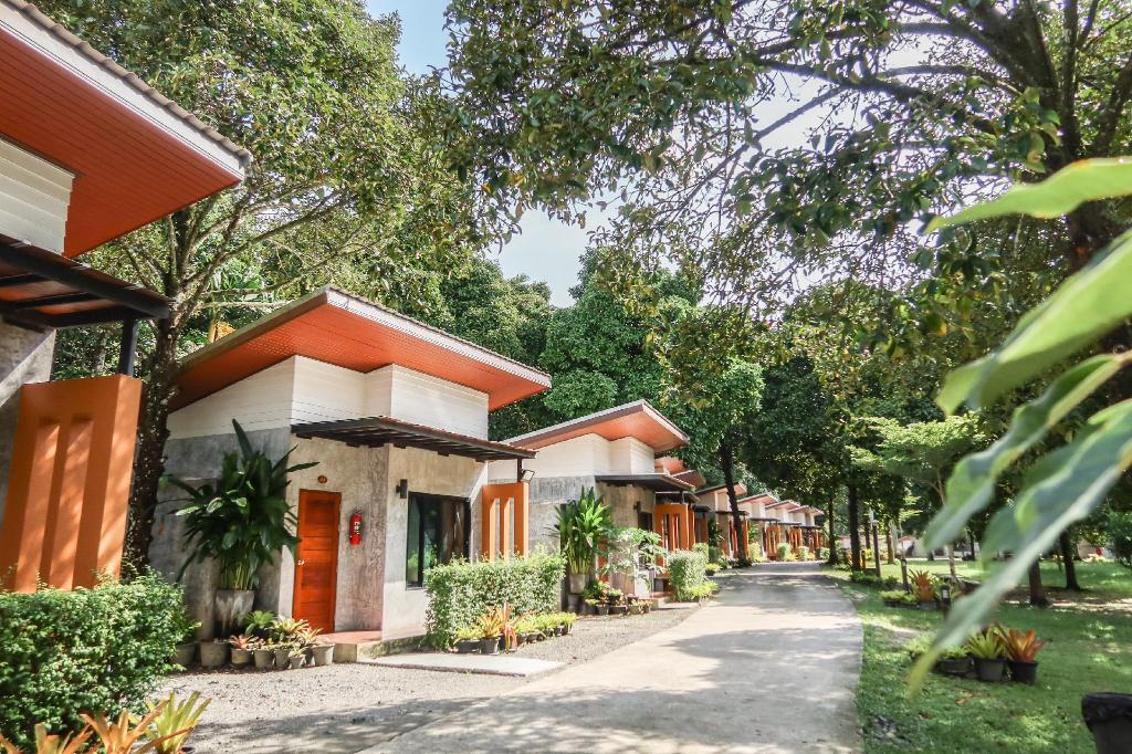 Baan Klang Suan Resort in Chumphon, Thailand