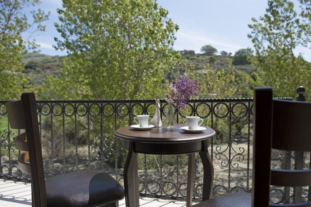 Kayabali Hotel - last minute hotel in Gokceada