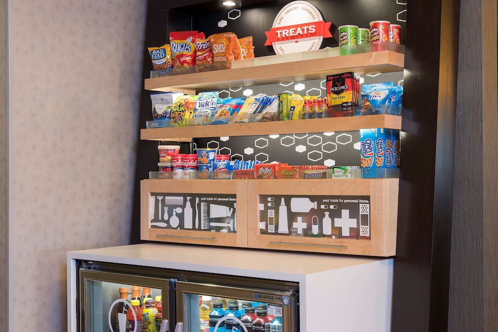 Hampton Inn Midland - photo 37