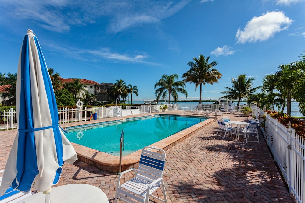 Marina Towers 406 - photo 20