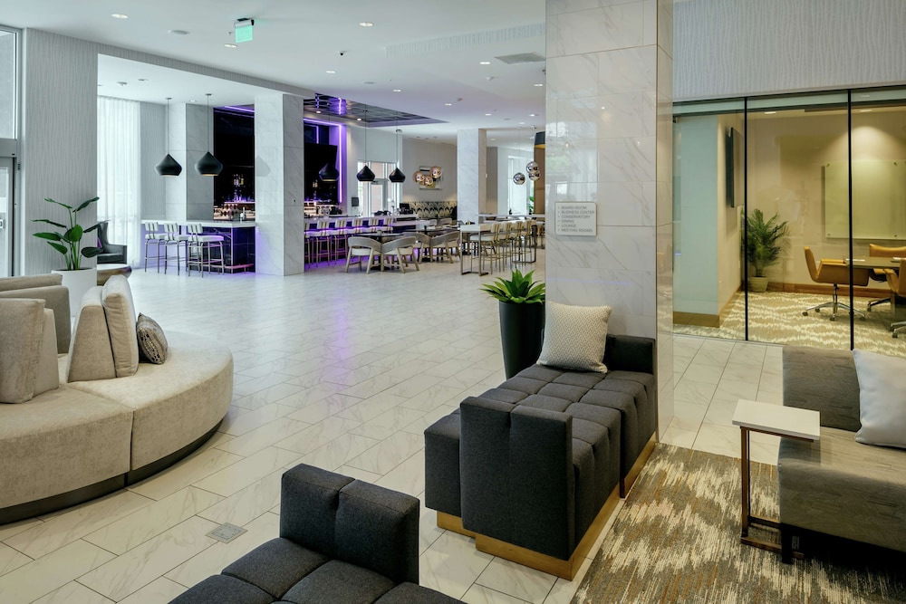 Hilton Garden Inn Seattle Bellevue Downtown WA - photo 3