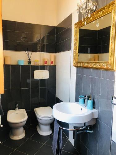 Attico Garibaldi Nel Cuore Della Toscana — 4-Star Luxury Hotel in Sinalunga, Italy