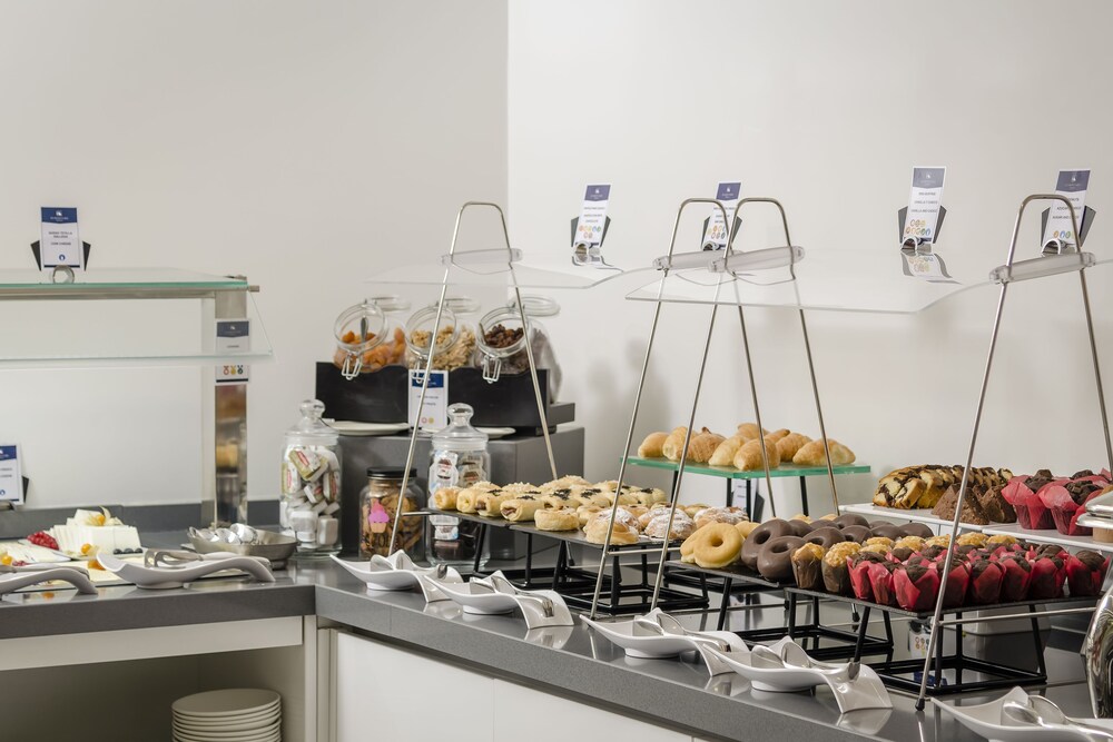 מזון ומשקאות