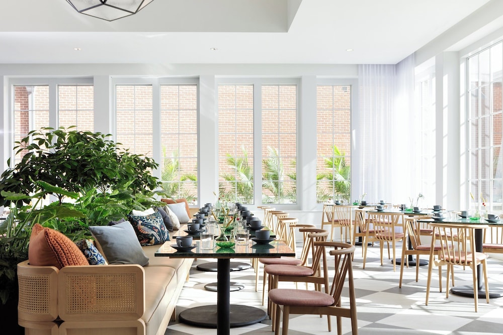 Kimpton The Forum Hotel by IHG - photo 85