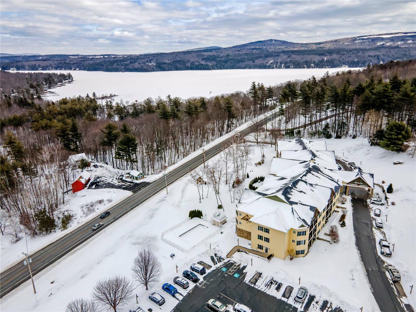 Mountain Edge Suites at Sunapee an Ascend Collection Hotel - photo 7