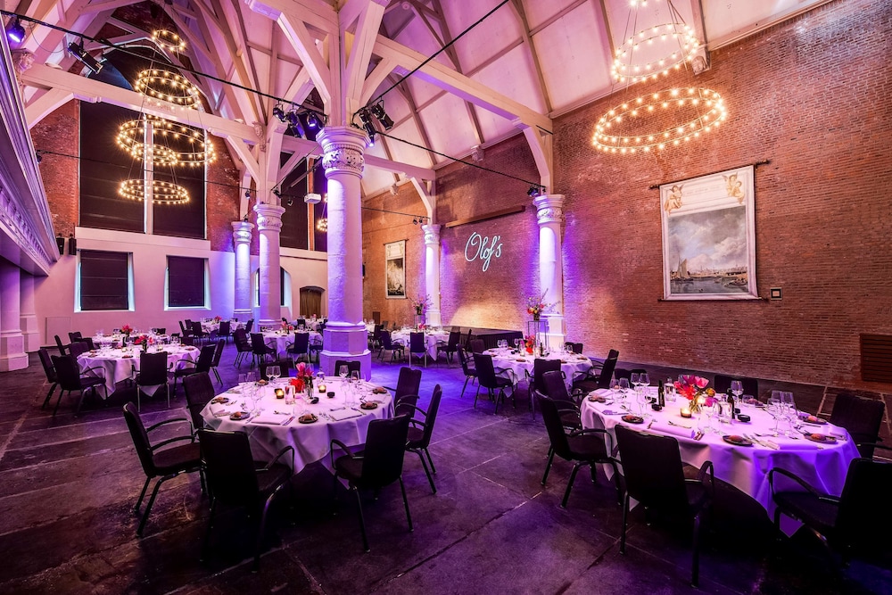 מזון ומשקאות