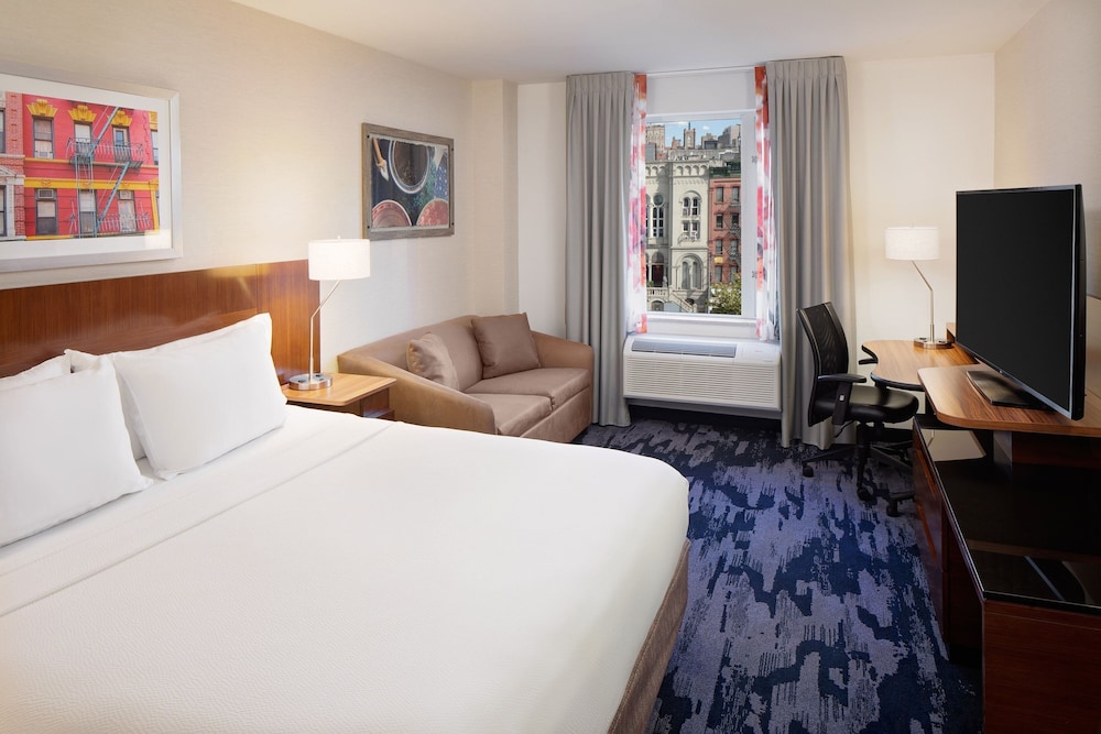 Fairfield Inn & Suites New York Manhattan Downtown East - photo 8