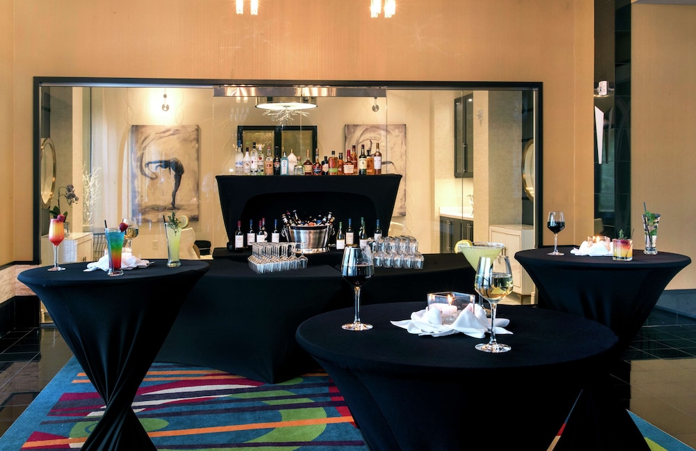 Hilton Garden Inn Raleigh Crabtree Valley - photo 55