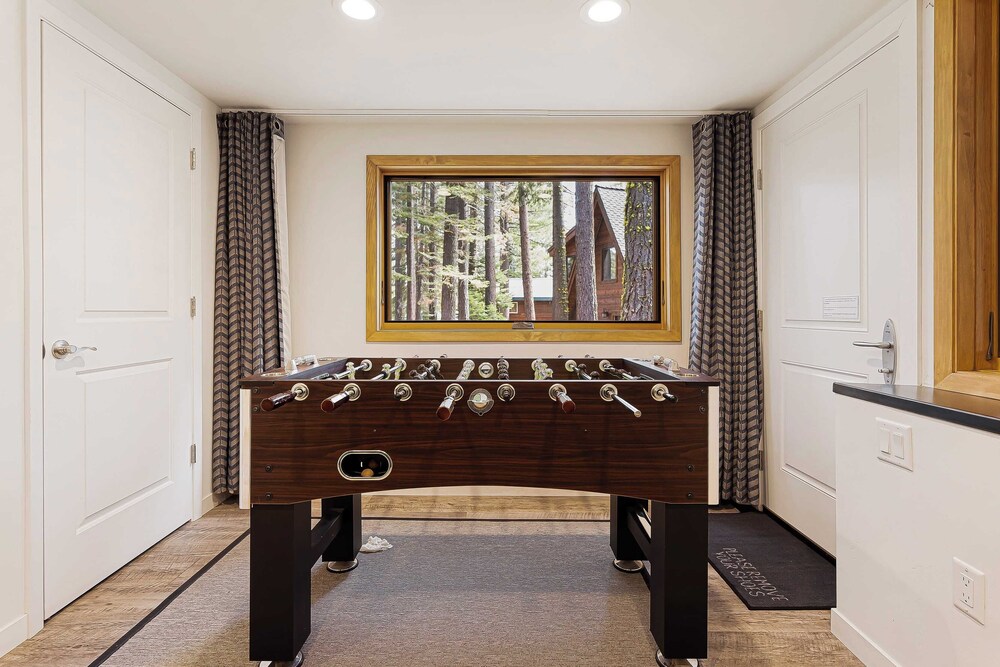 Tamarack by Avantstay Remodeled Chamberlands Full Beach Pool Access - photo 3