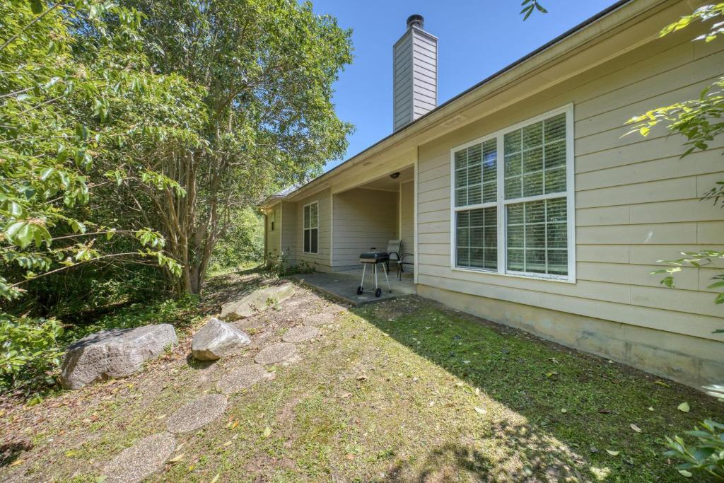 The Creekside Retreat Large Yard Near Benning&Csu - photo 11