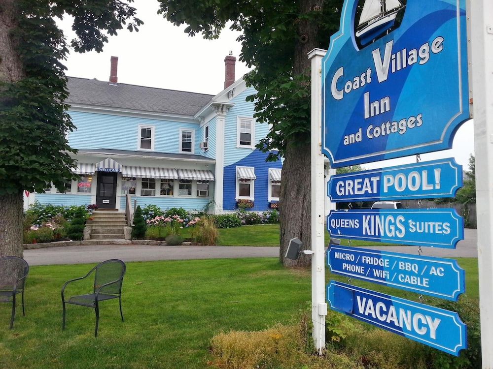 Coast Village Inn & Cottages - photo 52