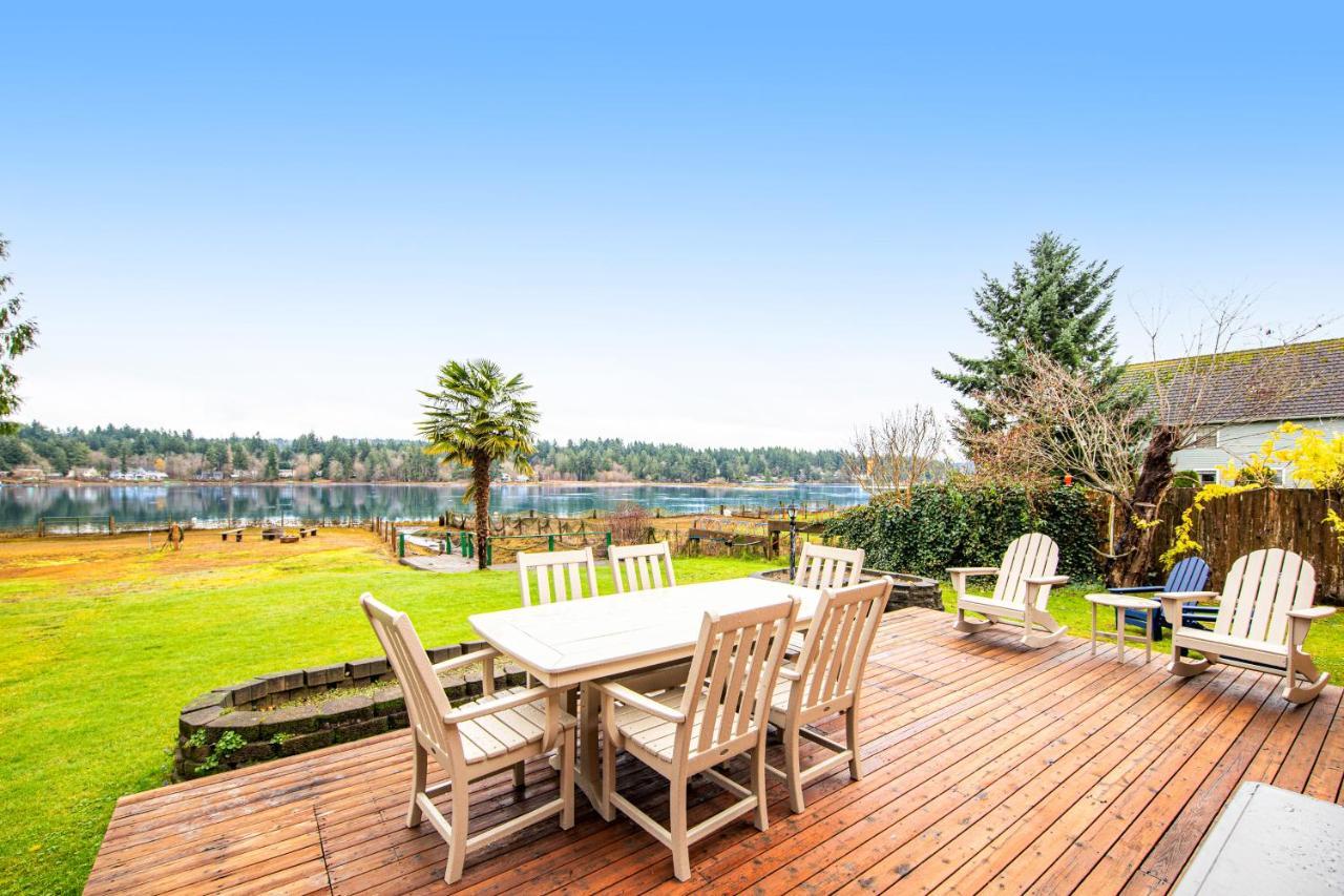 Low Tide Lagoon - carbon neutral hotel in Gig Harbor