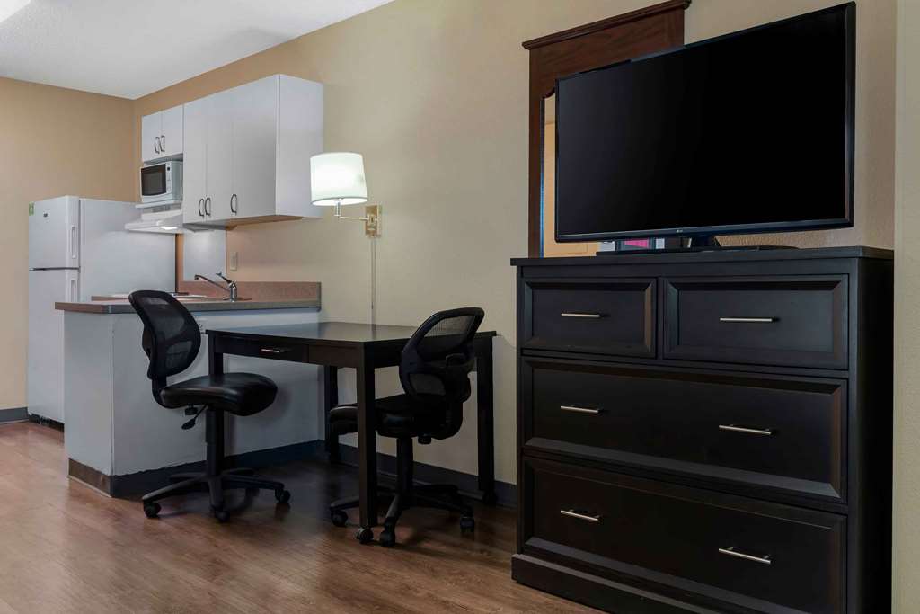 Extended Stay America Suites Sacramento Arden Way - photo 19