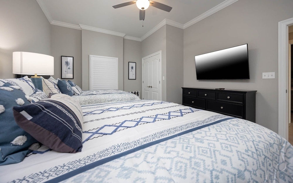 Phoenix Gulf Towers 2707 3 Bedroom Condo - photo 10