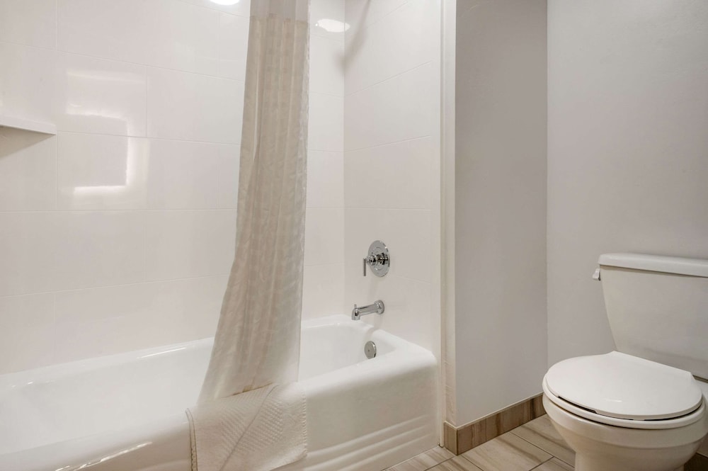 Comfort Inn & Suites Beaver Interstate 15 North - photo 12