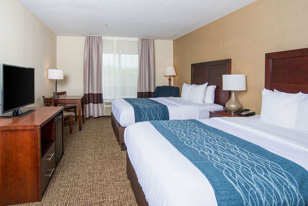 Comfort Inn Naugatuck Shelton CT - photo 3