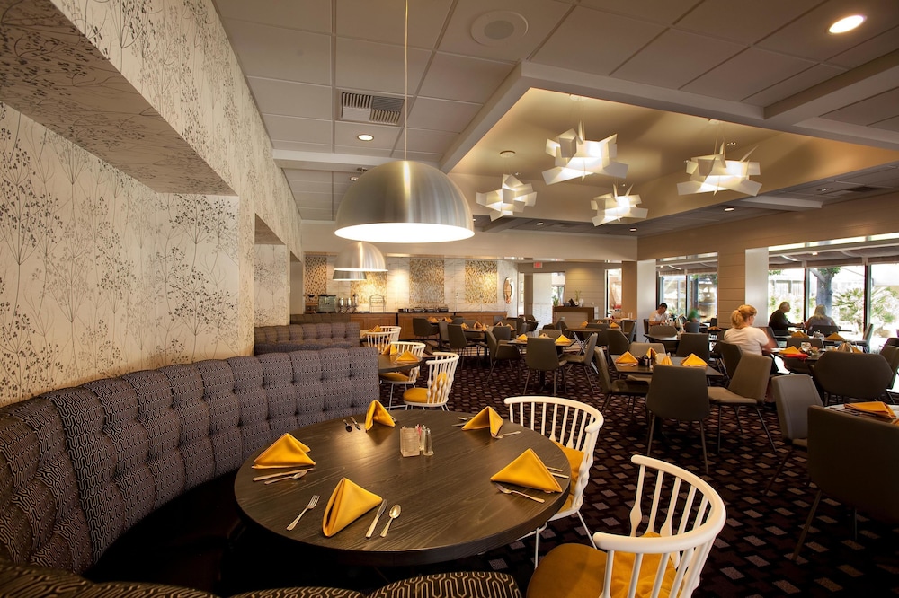 Hilton Palm Springs Resort - photo 21