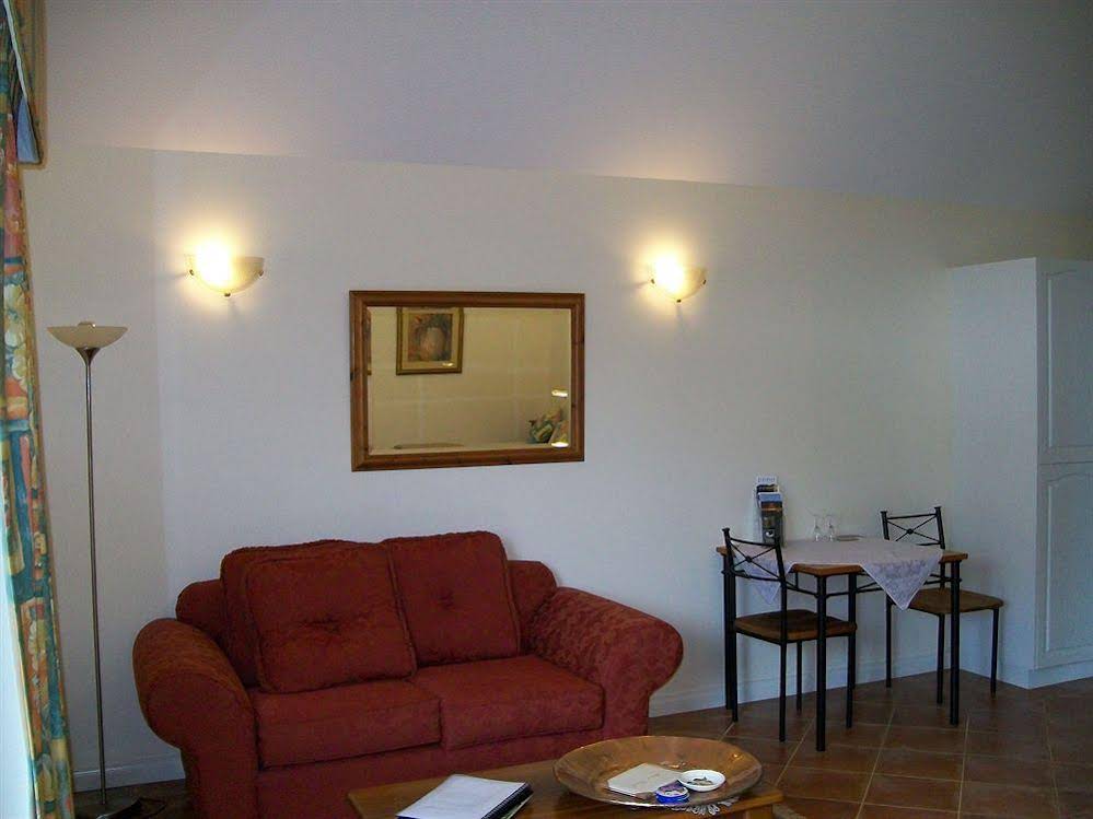 Apartments On Spencer